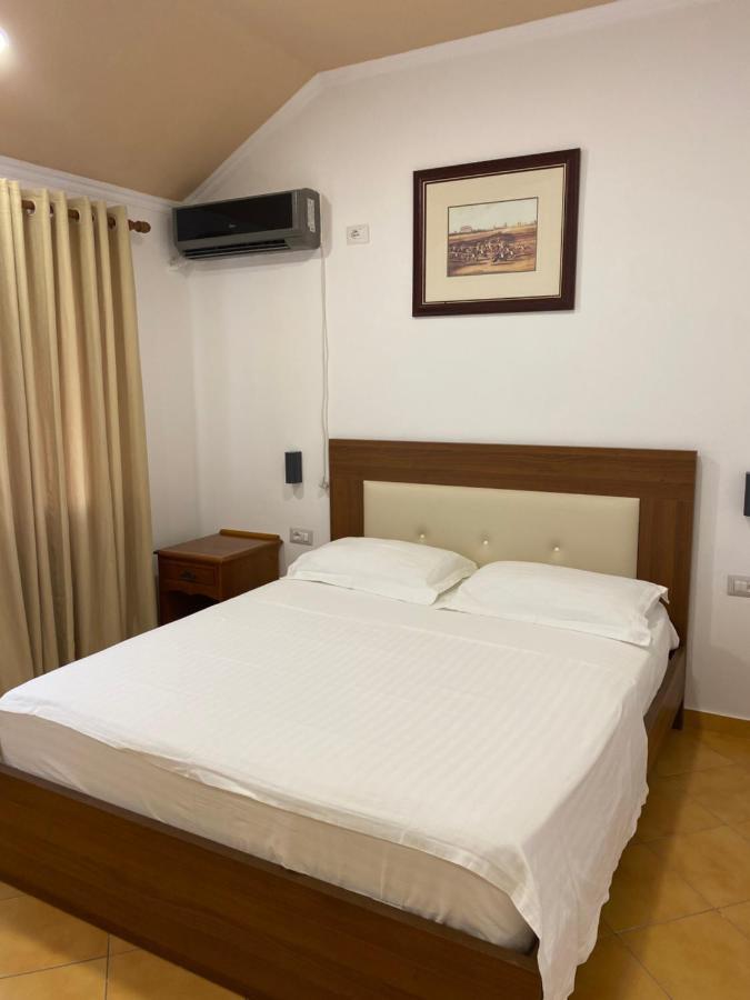 Hotell Kompleksi Jakaj Velipojë