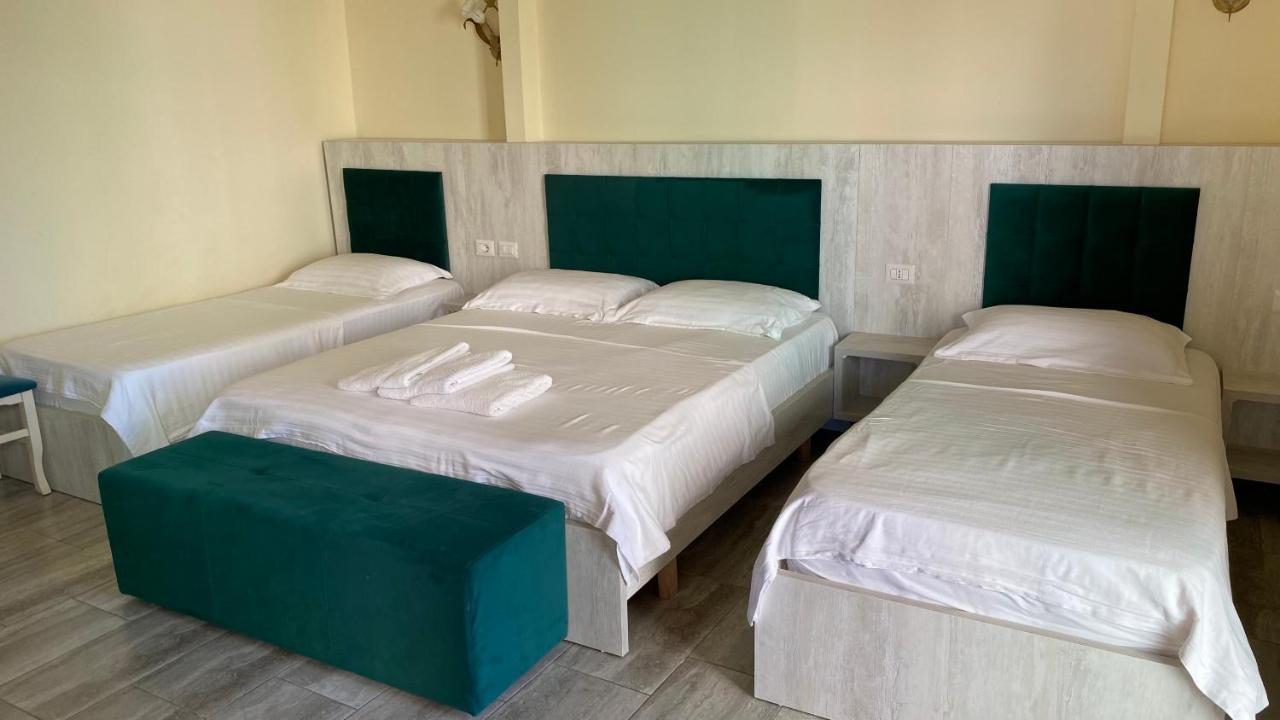 Hotell Kompleksi Jakaj