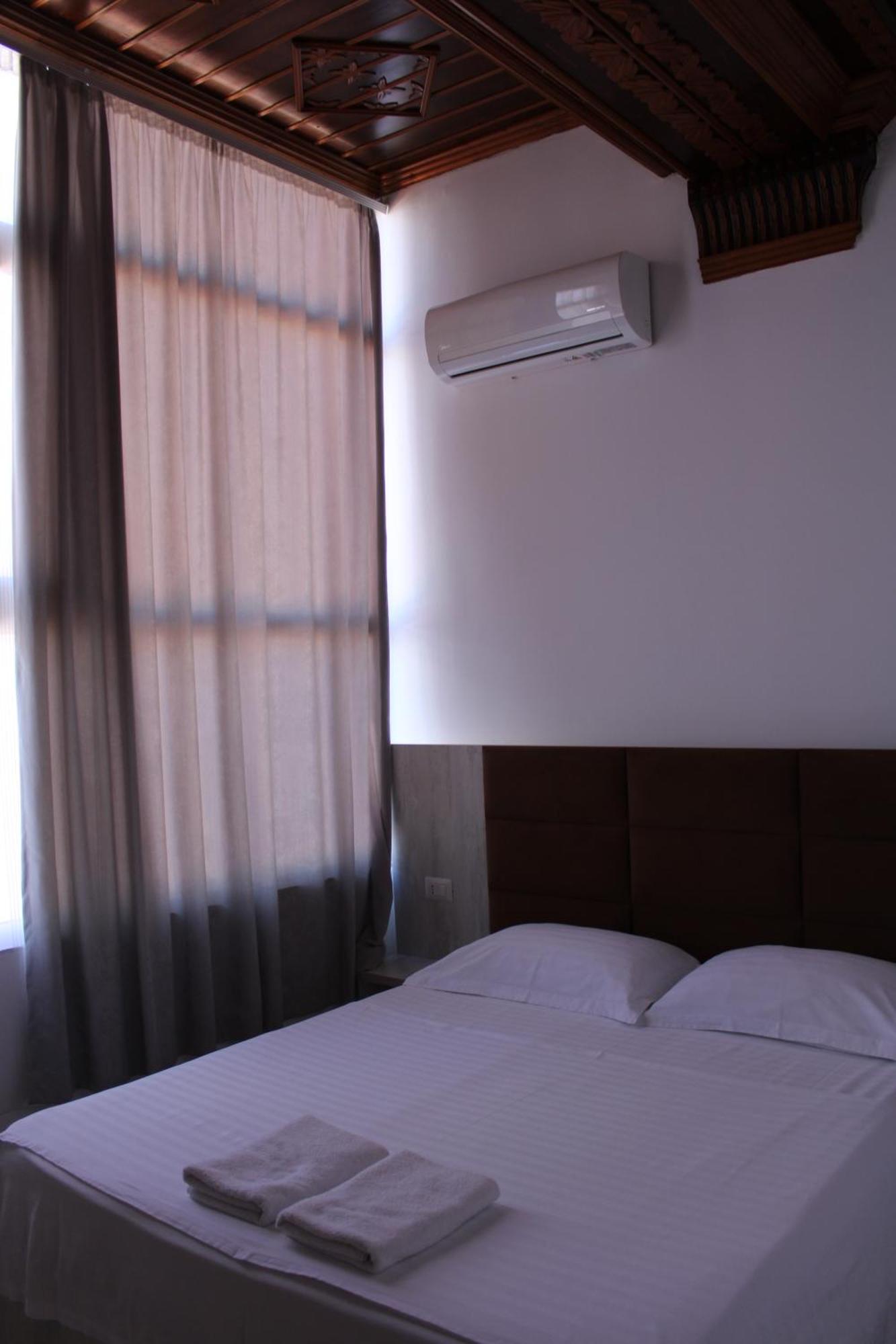 Hotell Kompleksi Jakaj