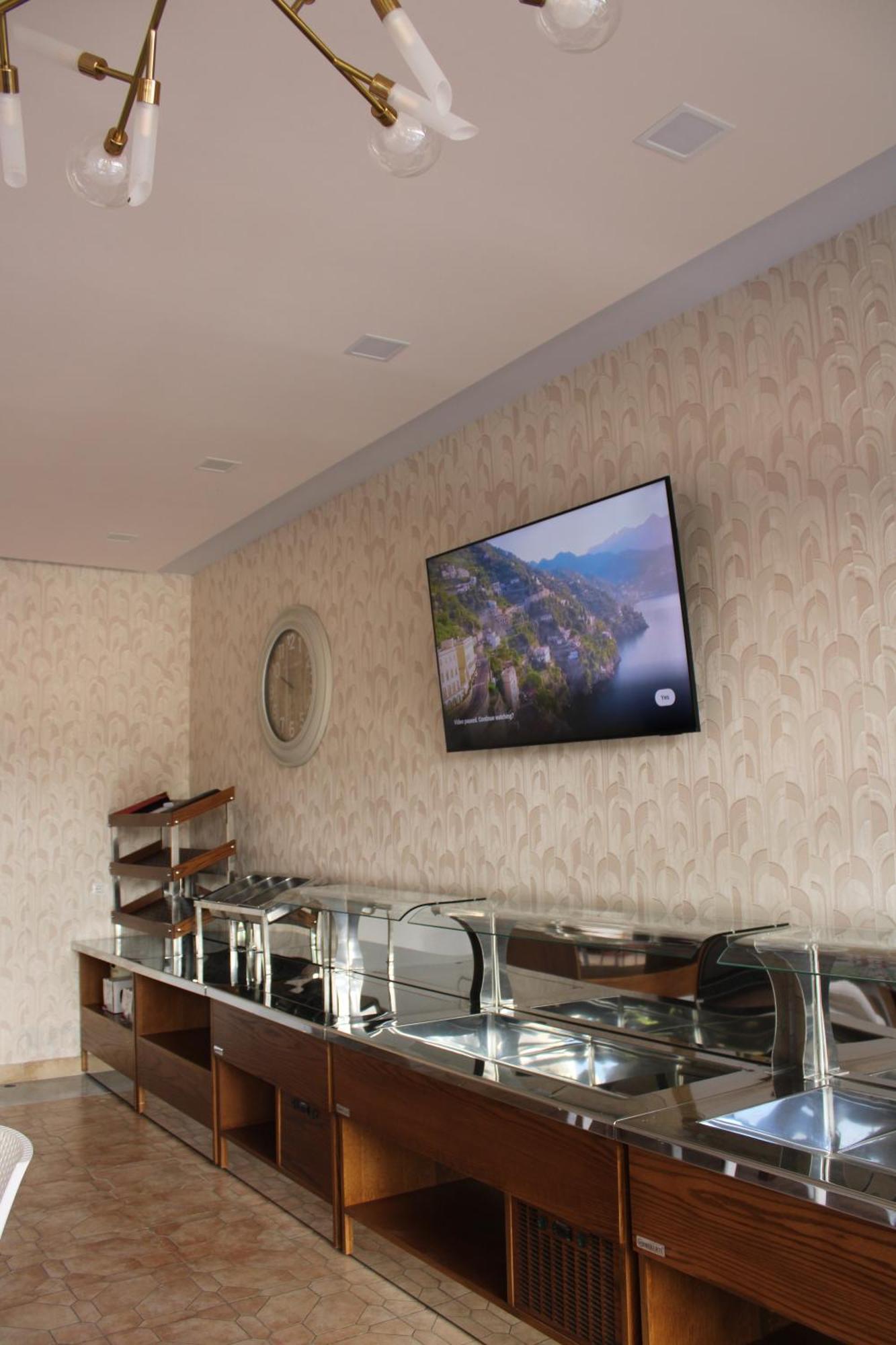 Kompleksi Jakaj Hotell 3*
