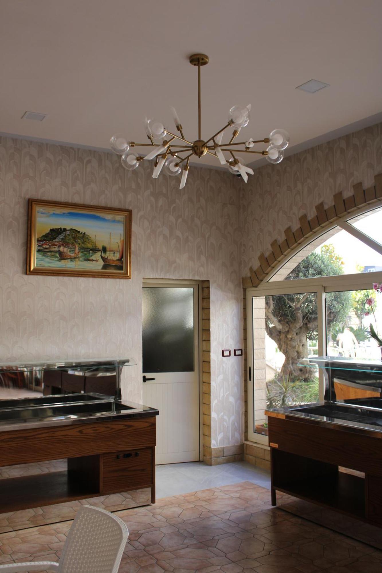 Hotell Kompleksi Jakaj