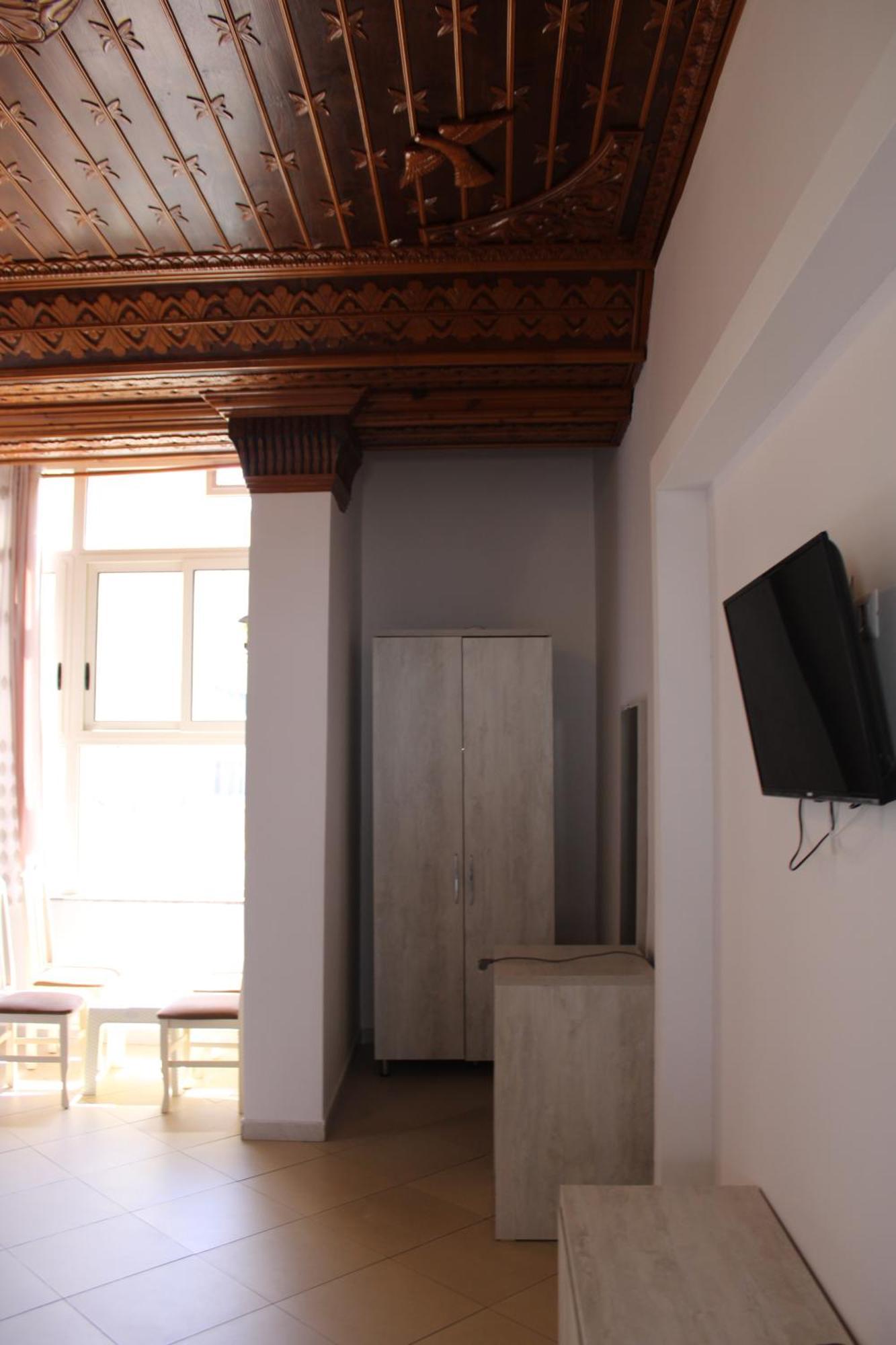Kompleksi Jakaj Hotell 3*