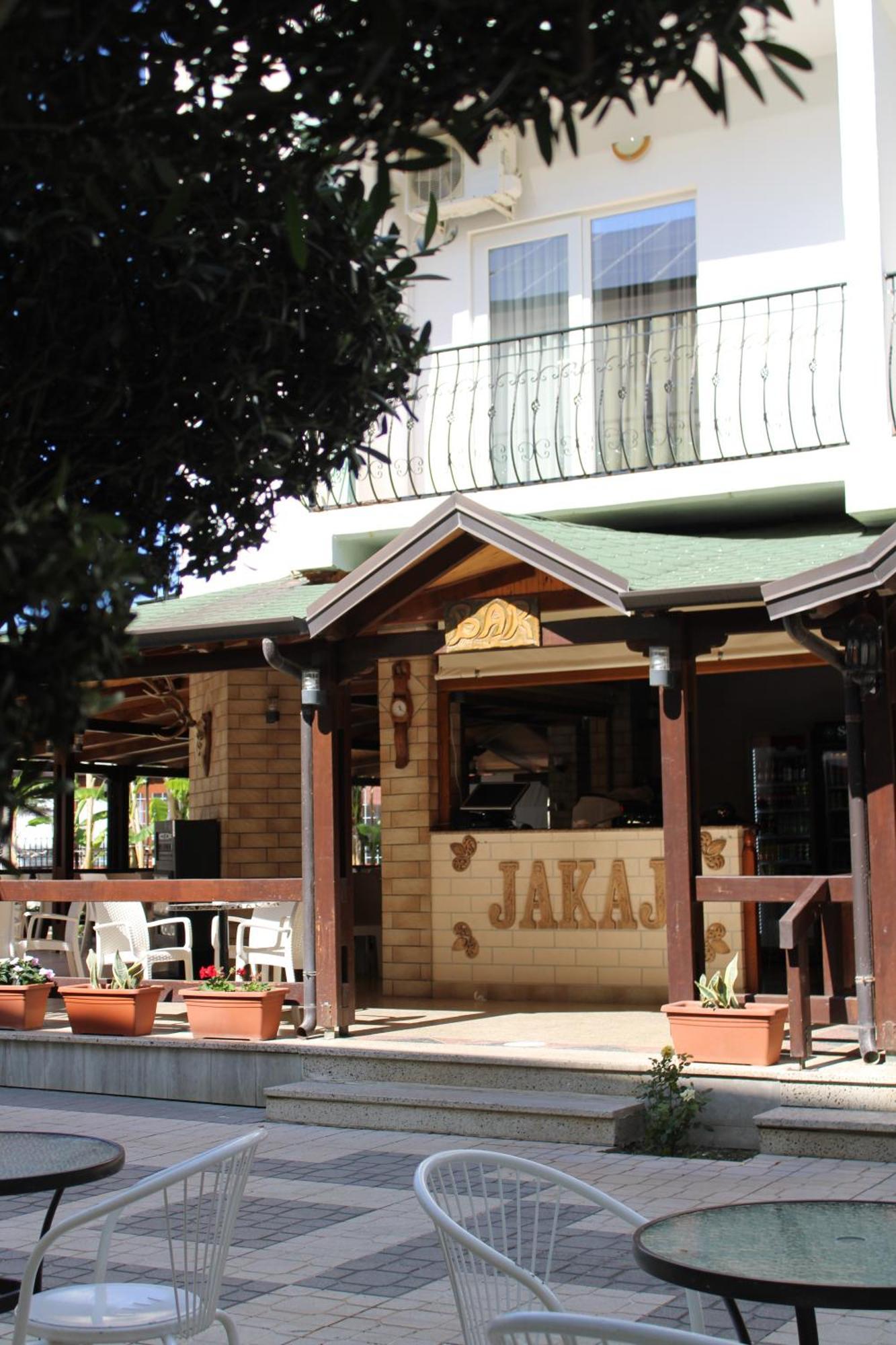 Hotell Kompleksi Jakaj Velipojë