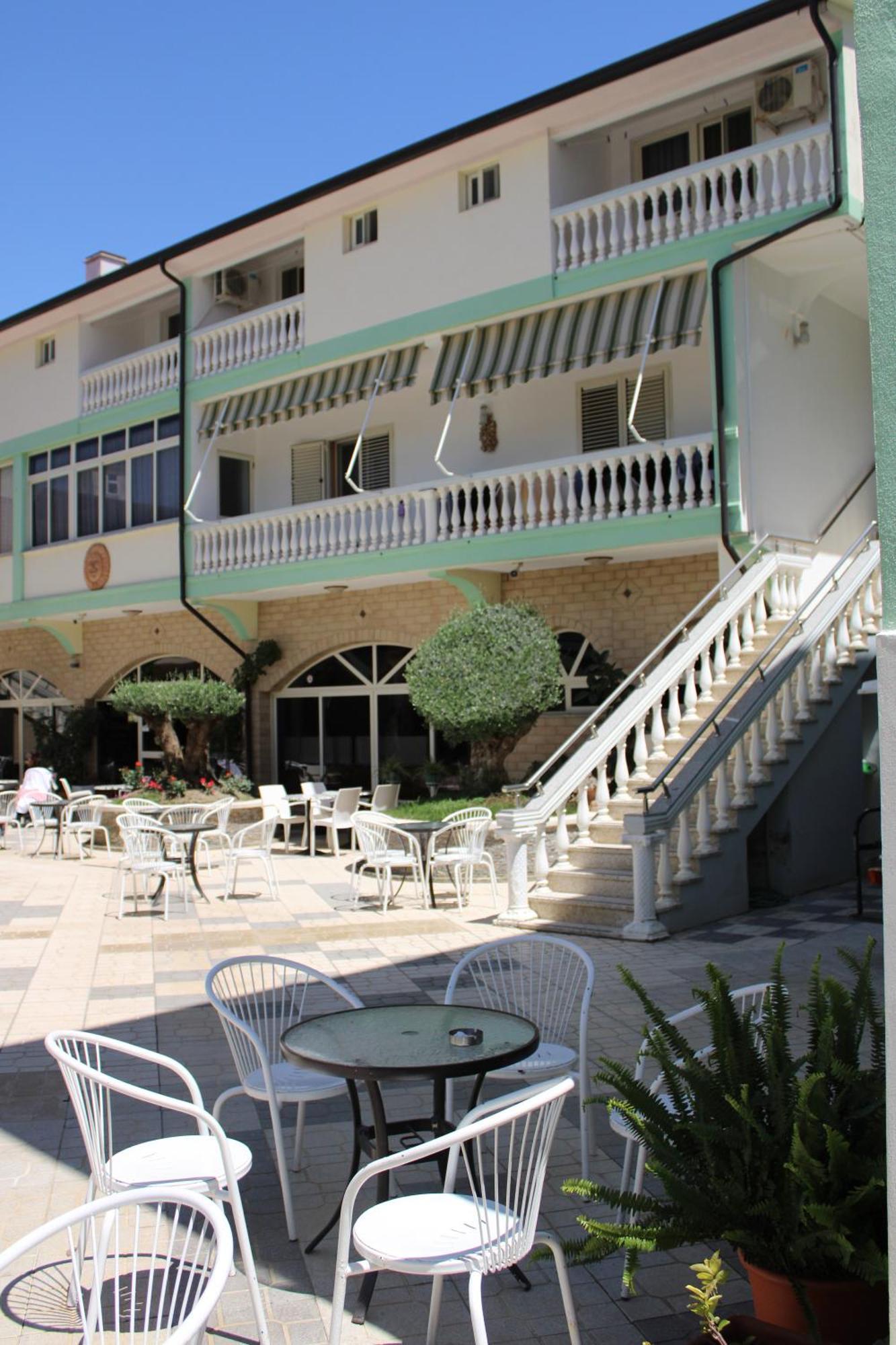 Kompleksi Jakaj Hotell